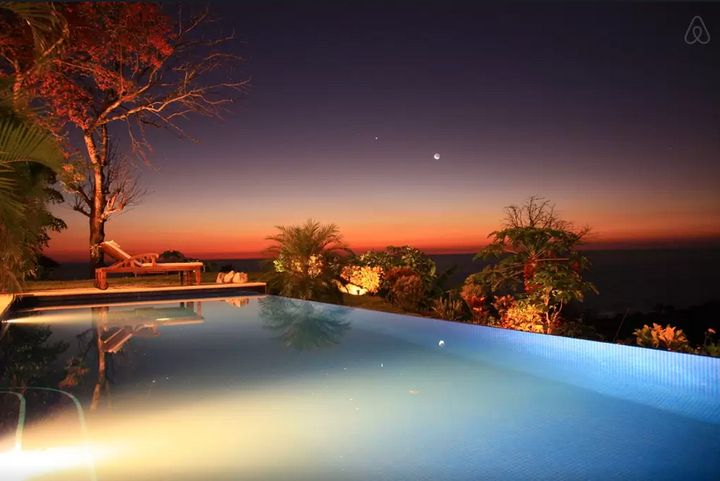 The 10 Best Airbnb Pools From Around The World | HuffPost