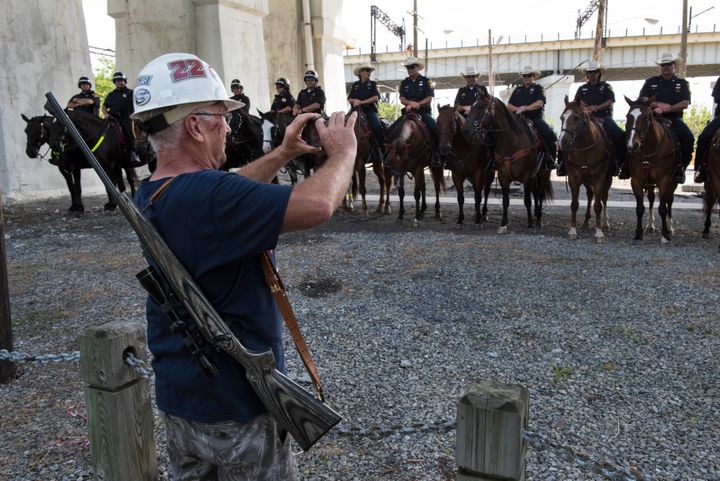 Police Across The Country Push Back Against Open Carry Laws Huffpost