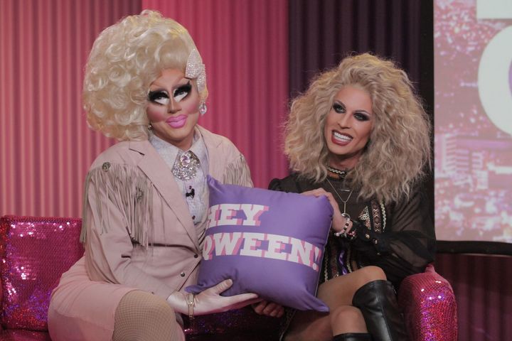 ‘rupauls Drag Race Stars Trixie And Katya Are Winning At Life Huffpost