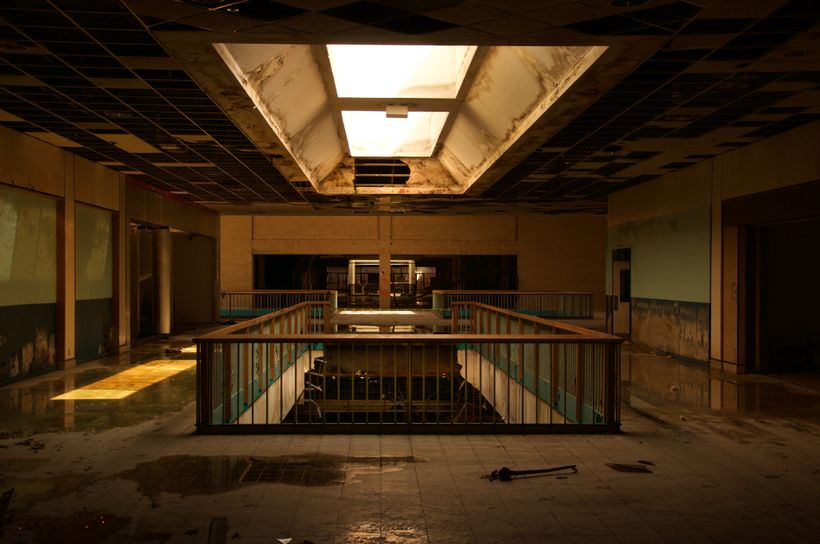 This Isthe Creepiest Abandoned Mall In America Huffpost