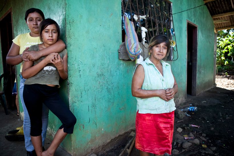 Marta Isabel Arrobo, 49, recalls the numerous health problems she and her family have encountered living in close proximity to several pits of the Sur-Oeste Station. Photo credit: Amazon Watch