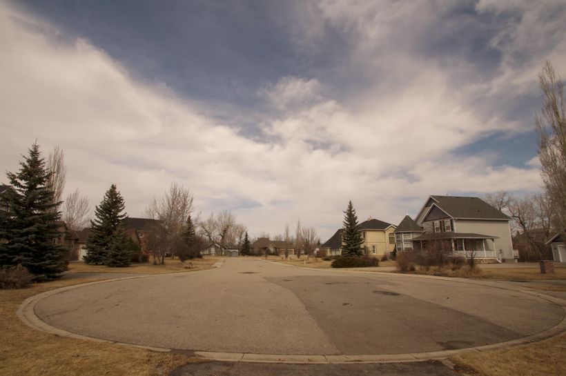 Neighborhood Full Of Million Dollar Homes Is Now An Eerie Ghost Town 