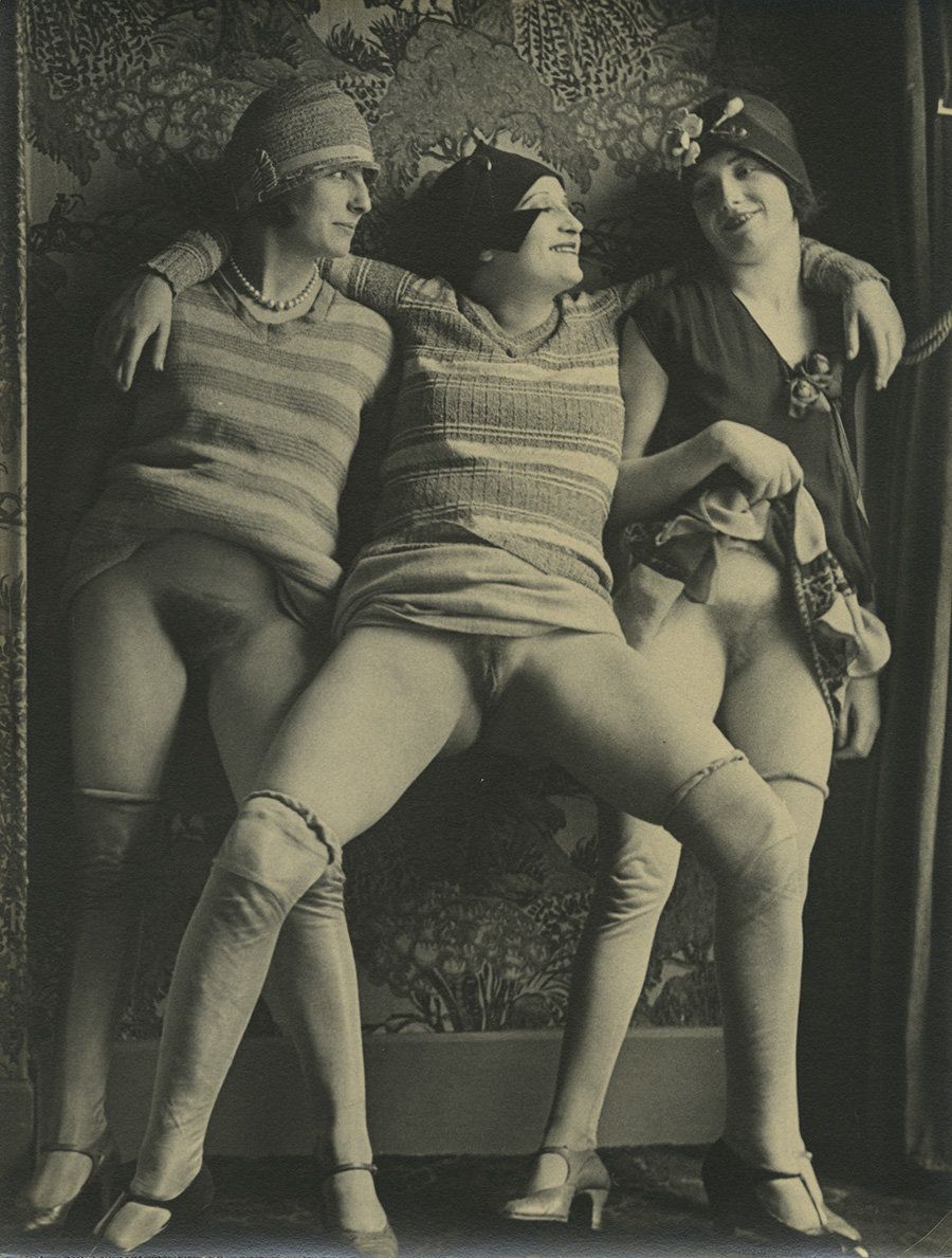 Nude Teens Erotic Saloon 36