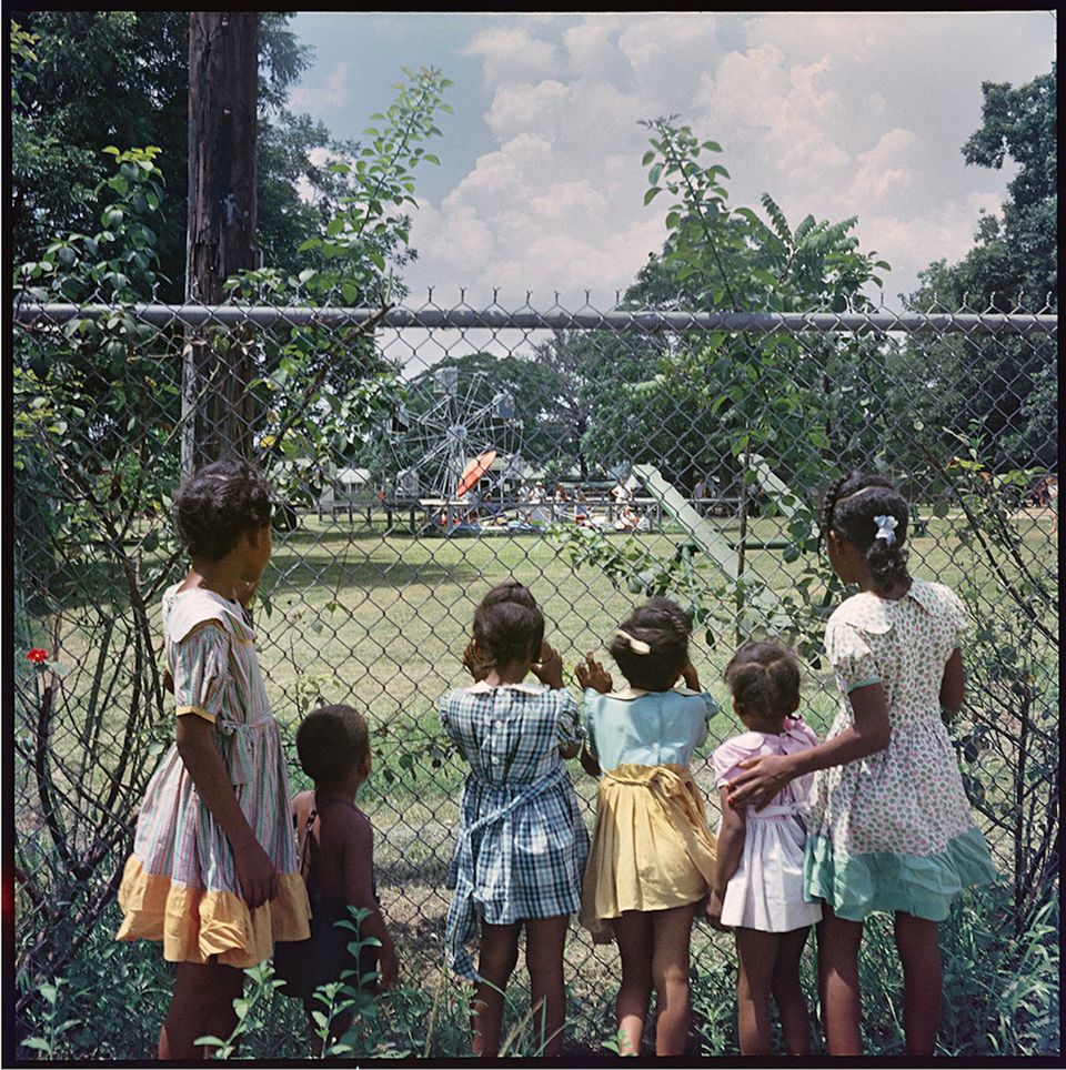 <span class='image-component__caption' itemprop="caption">Gordon Parks Outside Looking In, Mobile, Alabama, 1956 Archival Pigment Print</span>