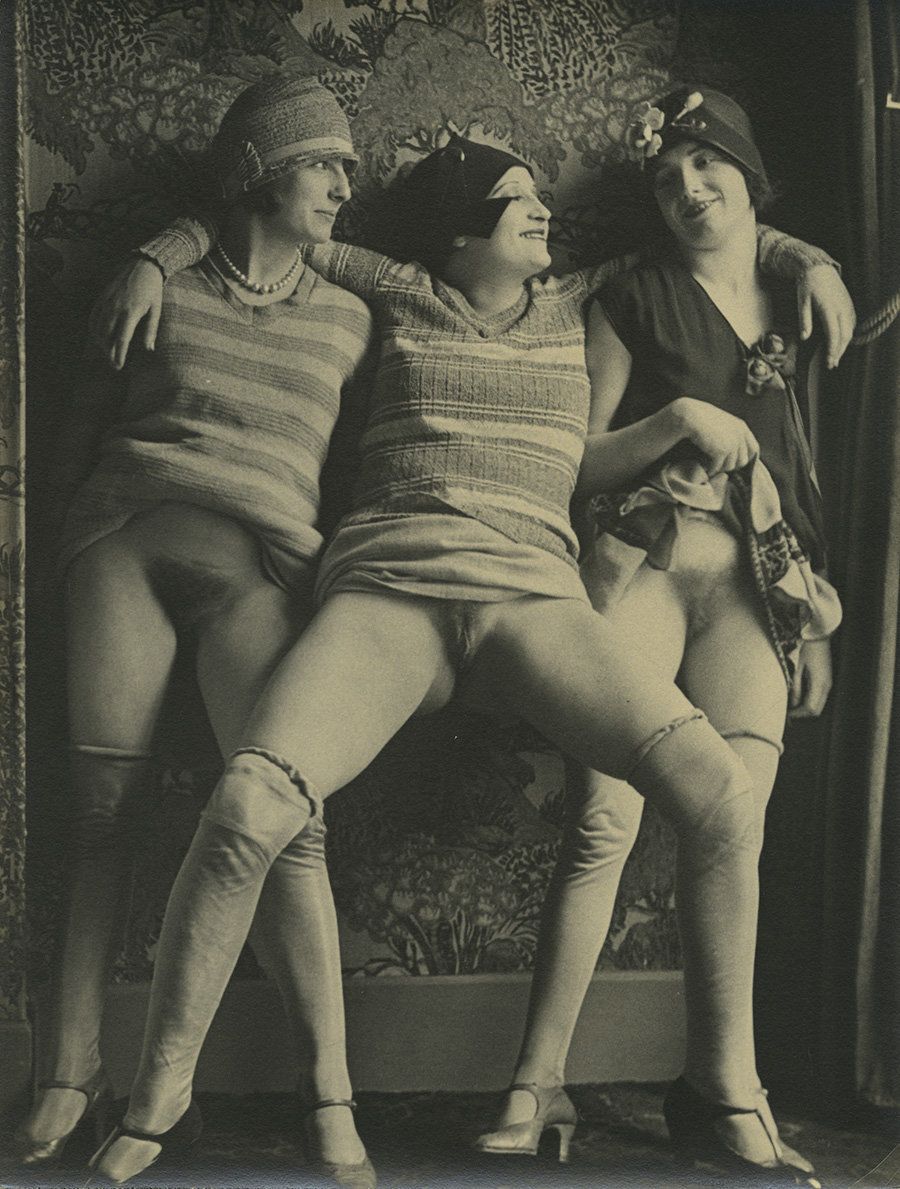 Vintage Erotica Depicts Parisian Sex Workers In The Early S Nsfw