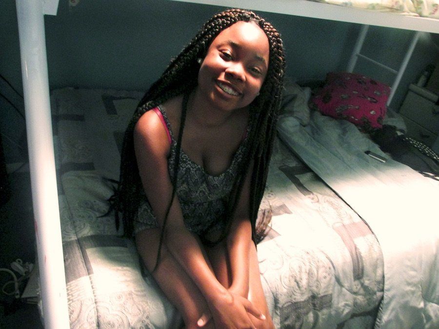 Bed This Ebony Teen 74