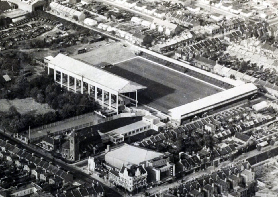 Historic Images Of Boleyn Ground As West Ham Fans Say Farewell To Upton ...