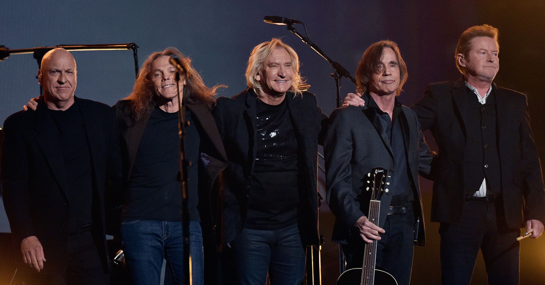 Jackson Browne And The Eagles Honor Glenn Frey At The 2016 Grammys ...