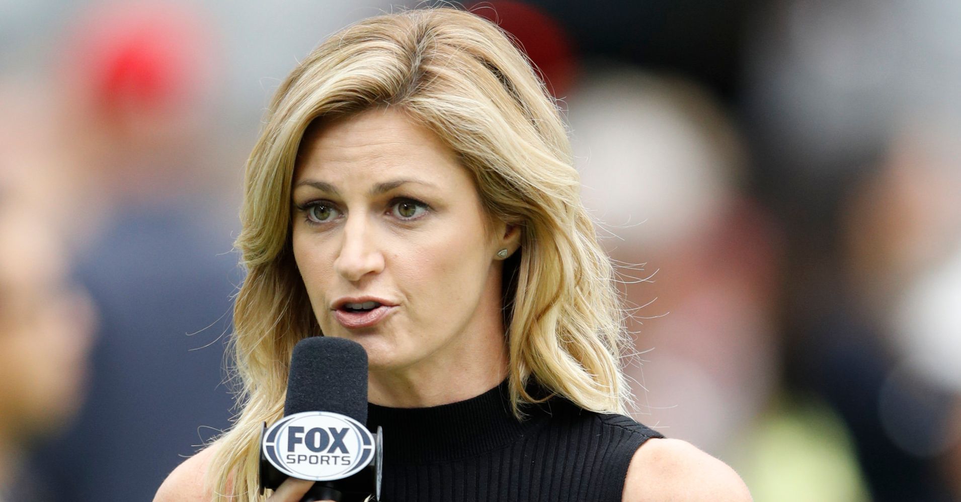 WATCH LIVE: Fox Sportscaster Erin Andrews Shares Secrets To Staying ...