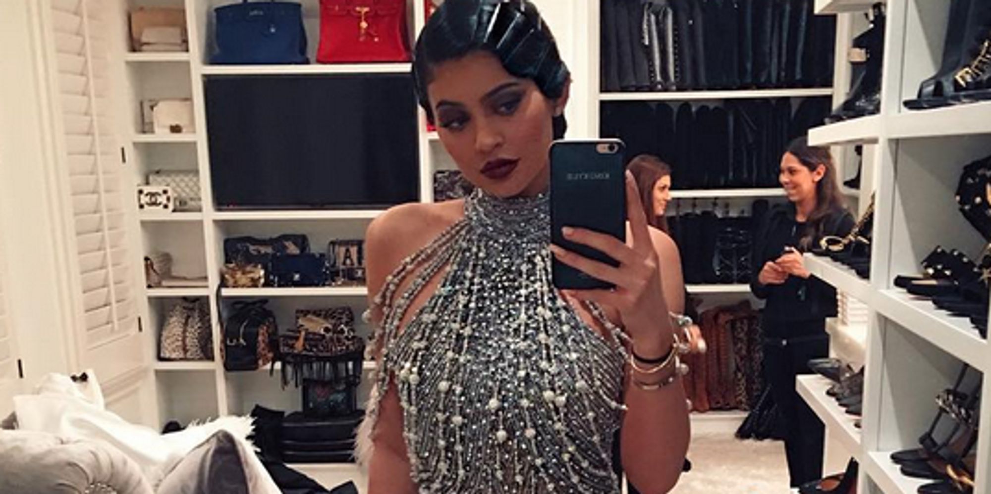 Teenager Recreates Kylie Jenner Look For Prom, Nails It | HuffPost UK