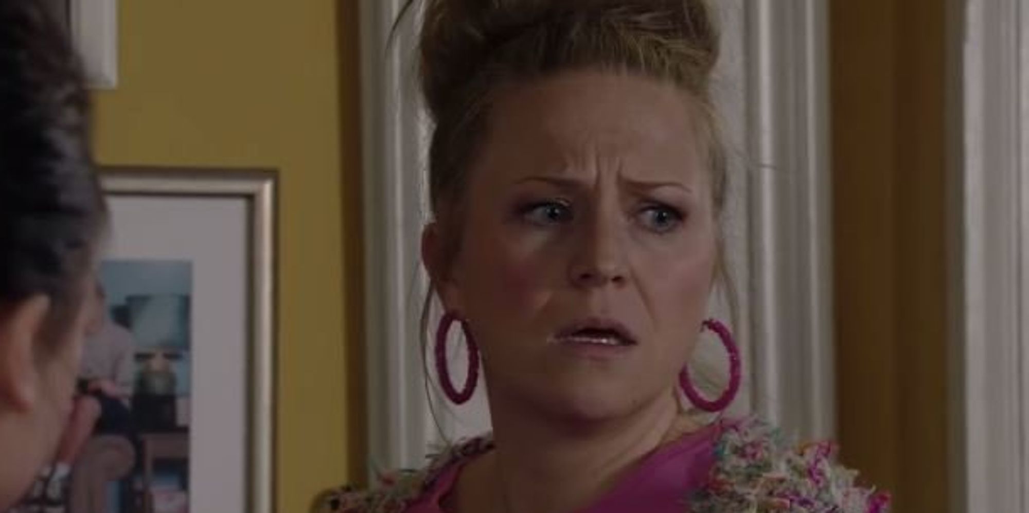 'EastEnders': Linda Carter Makes A Surprise Return To Albert Square, As ...