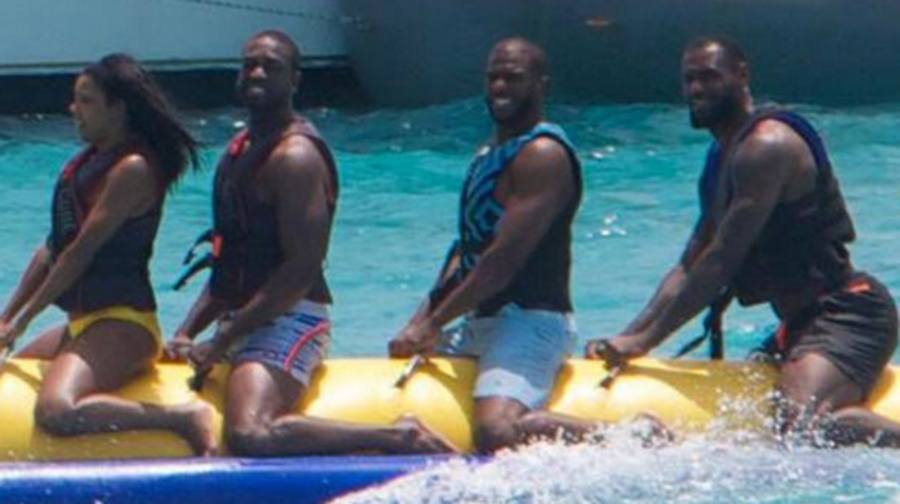 banana boat pic lebron