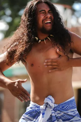 Hawaiian men native 3 Myths