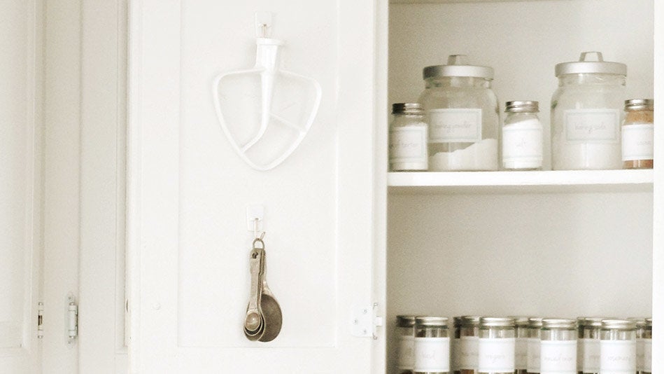 10 Ways To Get Rid Of Pesky Cooking Smells Huffpost Life