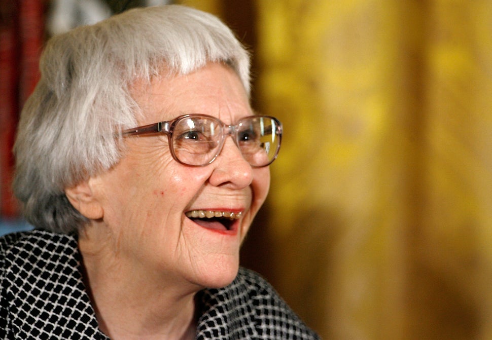 WASHINGTON - NOVEMBER 05: Pulitzer Prize winner and 'To Kill A Mockingbird' author Harper Lee smiles before receiving the 20