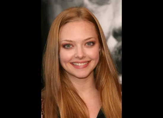 Amanda Seyfried Pussy - Amanda Seyfried Gets Graphic About Her First Encounter With Porn | HuffPost  Entertainment