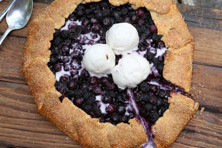 Black Raspberry Recipes Are A Summertime Must HuffPost Life   55a533171700001111326c91 