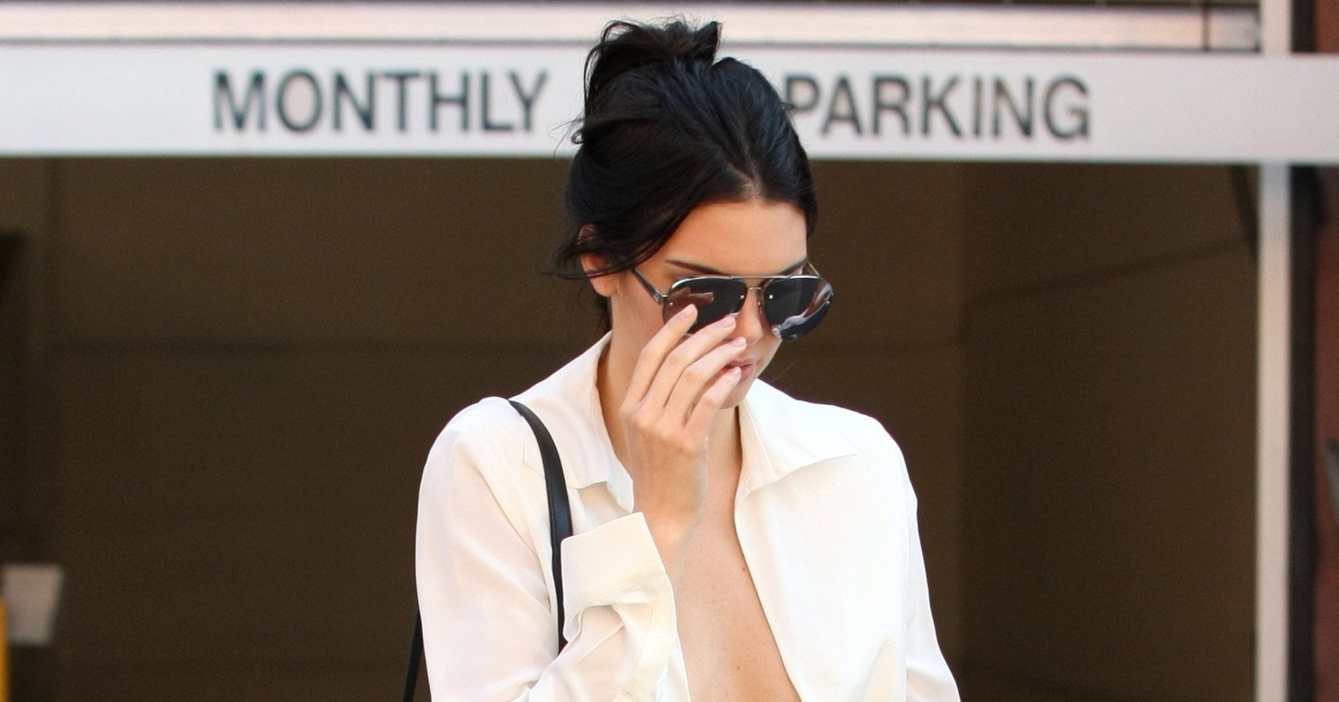 Kendall Jenner's Plunging Neckline Makes Any Gust Of Wind The Enemy