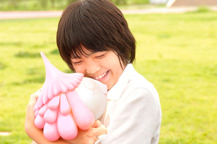 Takuto Sueoka as Masashi Kusakabe in a scene from JELLYFISH EYES.