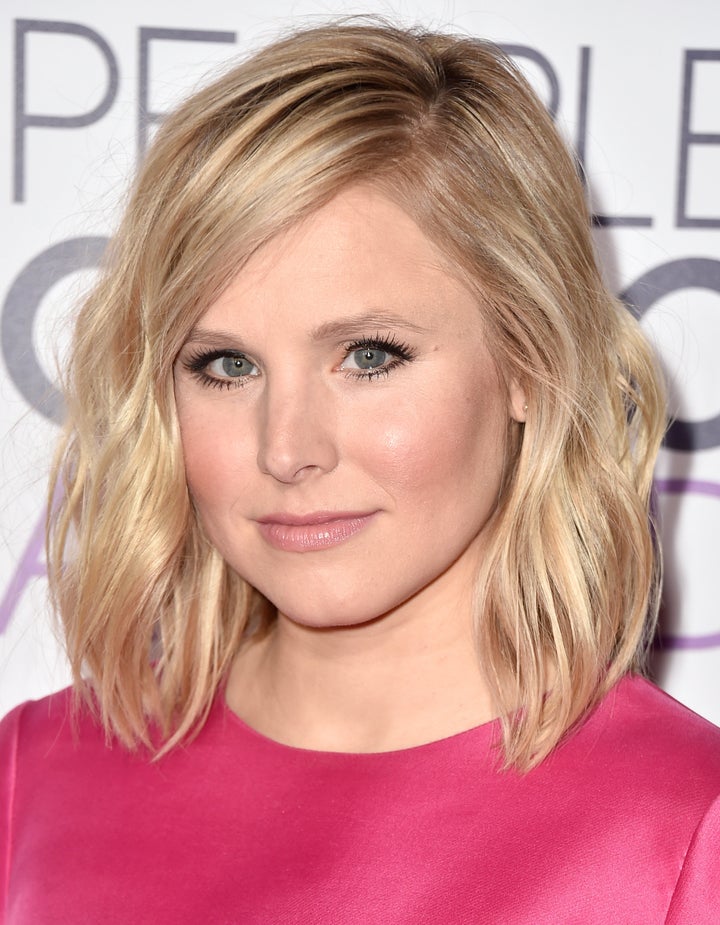 LOS ANGELES, CA - JANUARY 07: Actress Kristen Bell attends The 41st Annual People's Choice Awards at Nokia Theatre LA Live o