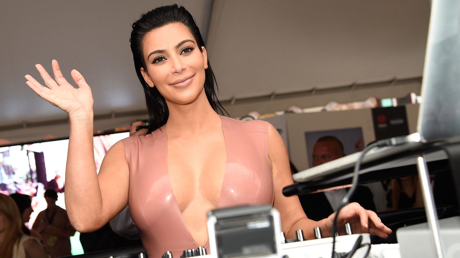 A Gynecologist's Take on the Kim Kardashian West Maternity Shapewear  Criticism - NewBeauty