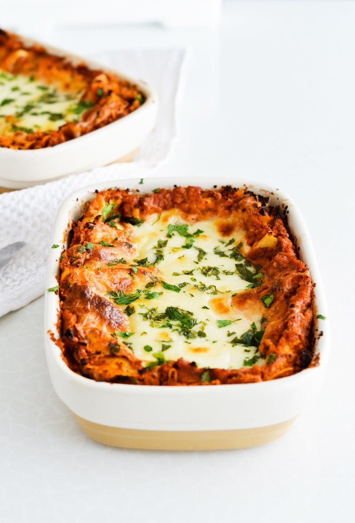 <a href="http://www.mitzyathome.com/2015/vegetarian-chickpea-lasagna-bolognese/" role="link" class=" js-entry-link cet-external-link" data-vars-item-name="Mitzy At Home" data-vars-item-type="text" data-vars-unit-name="55afee69e4b07af29d5743b9" data-vars-unit-type="buzz_body" data-vars-target-content-id="http://www.mitzyathome.com/2015/vegetarian-chickpea-lasagna-bolognese/" data-vars-target-content-type="url" data-vars-type="web_external_link" data-vars-subunit-name="article_body" data-vars-subunit-type="component" data-vars-position-in-subunit="2">Mitzy At Home</a>