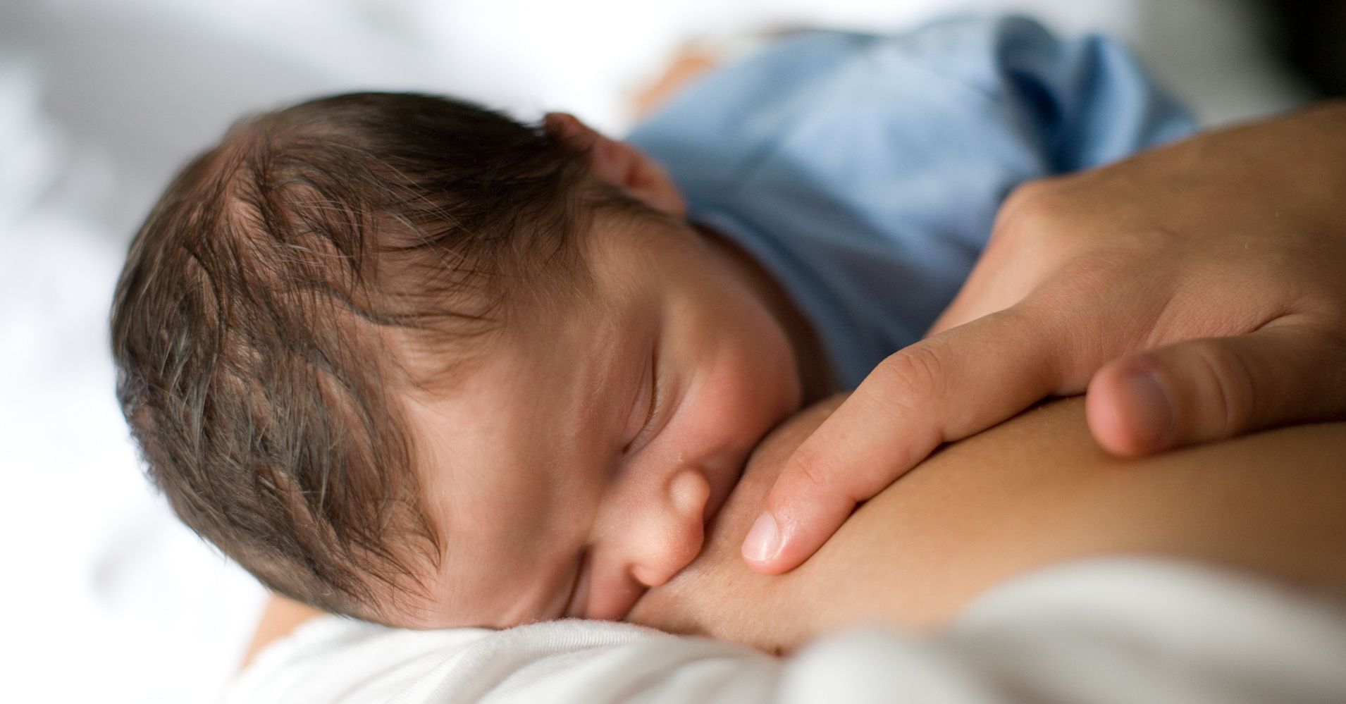 what-the-first-48-hours-breastfeeding-are-really-like-huffpost