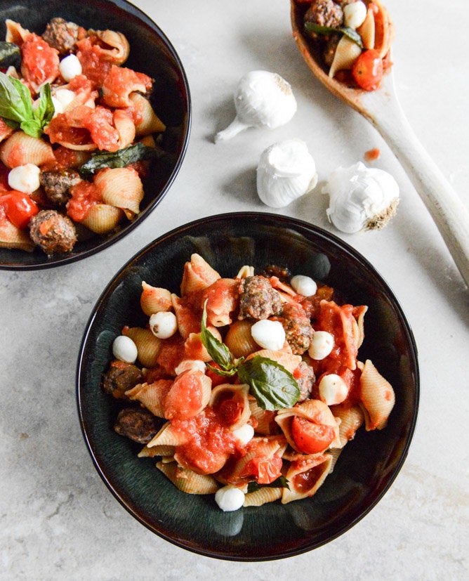 Caprese Shells With Mini Meatballs