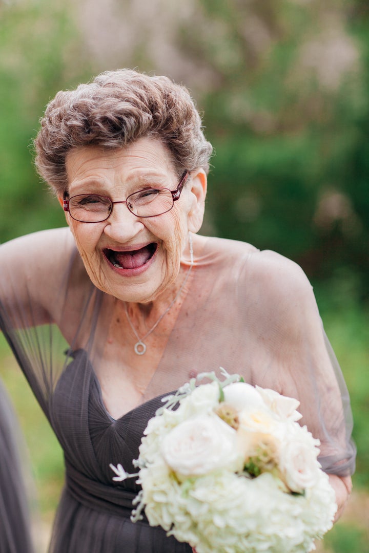 This Gorgeous 89 Year Old Grandma Stole The Show As A Bridesmaid Huffpost