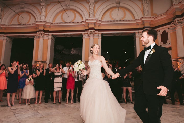 This Gorgeous 89 Year Old Grandma Stole The Show As A Bridesmaid Huffpost 