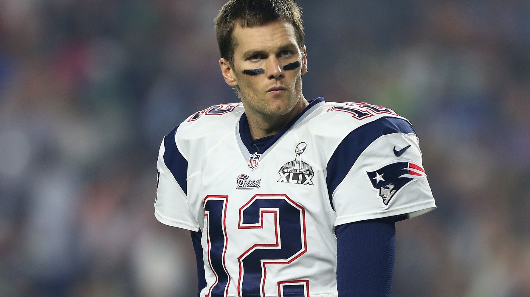 Tom Brady Throws Samsung Under The Bus In Latest 'Deflategate' Defense ...