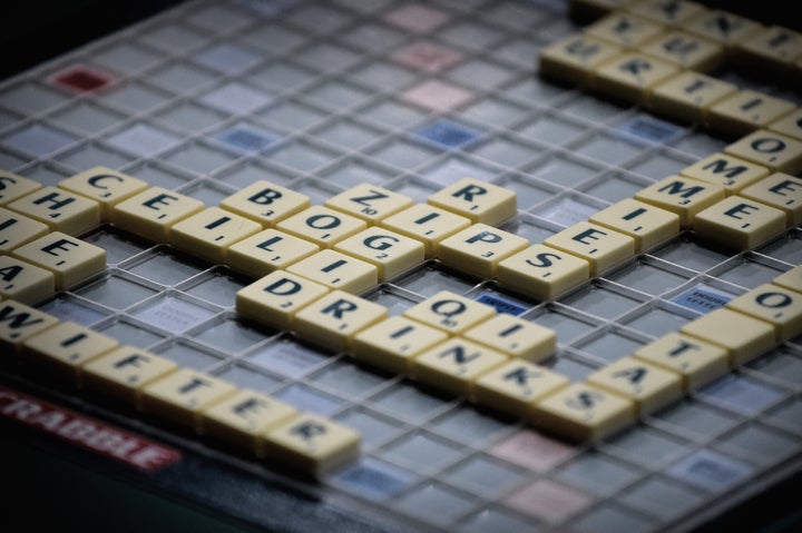 Q&A: Reigning Scrabble Champion Reveals His Favorite Letter, Fun Tricks ...