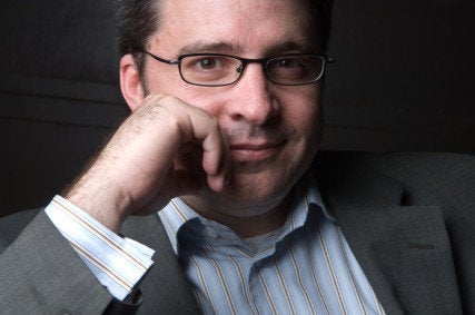<p><span style="font-family: Arial, Helvetica, sans-serif; font-size: 14px; line-height: 20px; background-color: #eeeeee;">Robert Jones of PRRI.</span></p>