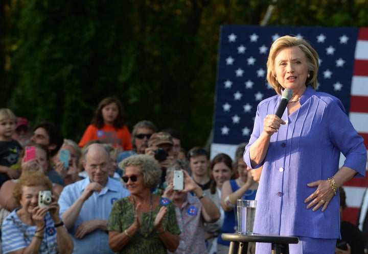 Hillary Clinton Meets With Black Lives Matter Protesters | HuffPost ...