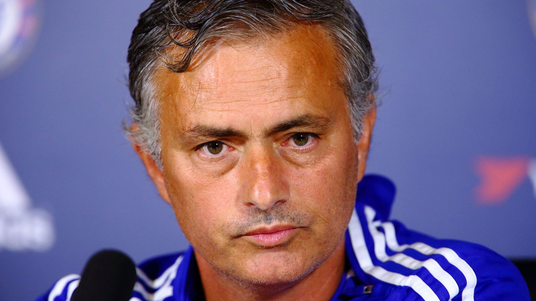 Chelsea Manager Jose Mourinho Accused Of Sexism After Demoting Female Team Doctor Huffpost 