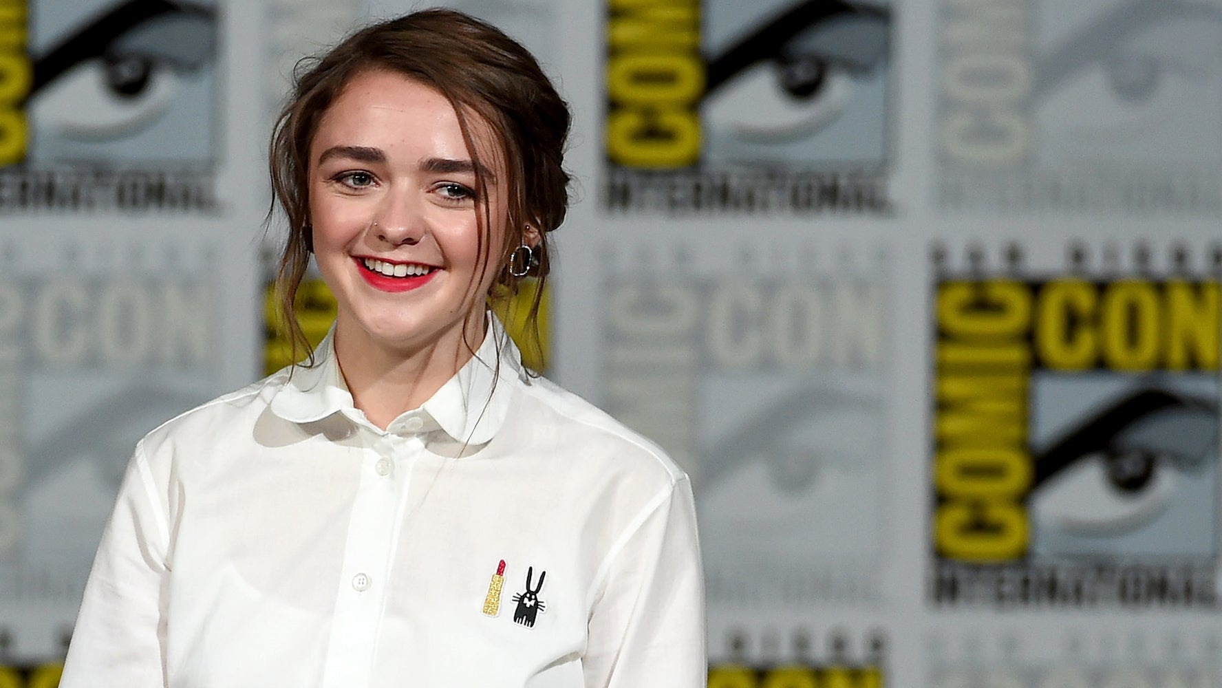 Maisie Williams Films Et Programmes Tv Maisie Williams Says Her First Sex Scene Was 'Extremely Awkward' | HuffPost