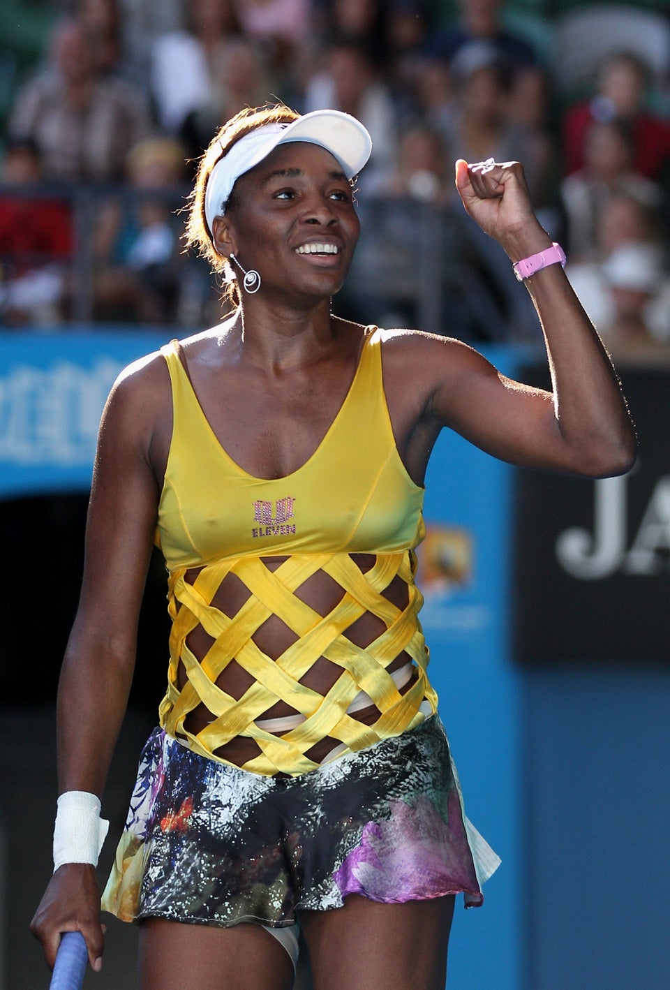 Venus And Serena Williams' Coolest Tennis Outfits ...