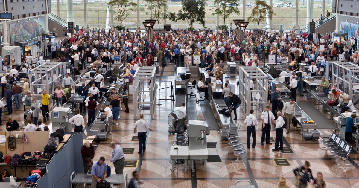 Labor Day Flights Will Be Some Of The Busiest EVER, Experts Predict