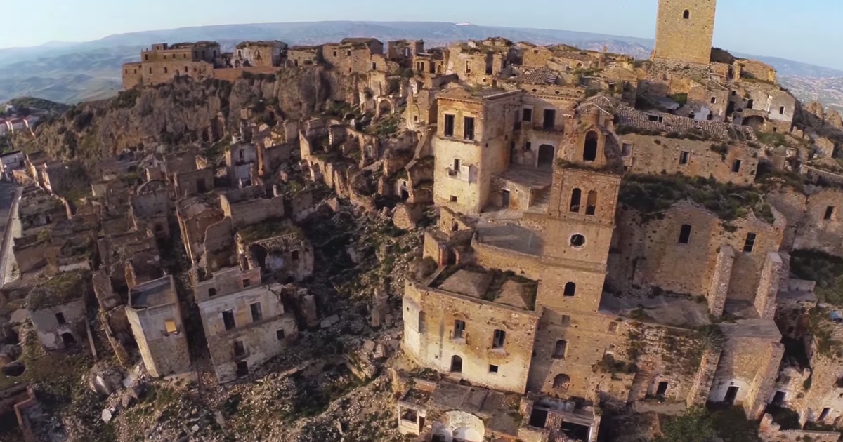 This Creepy Abandoned Italian Town Is Straight Out Of Biblical Times |  HuffPost Life