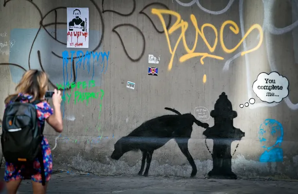 Banksy mural from Detroit sells for $137,500