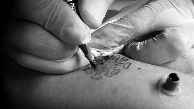 30 Of The Coolest Medical Tattoos We've Ever Seen | HuffPost Life 30 Of The Coolest Medical Tattoos We've Ever Seen | HuffPost Life