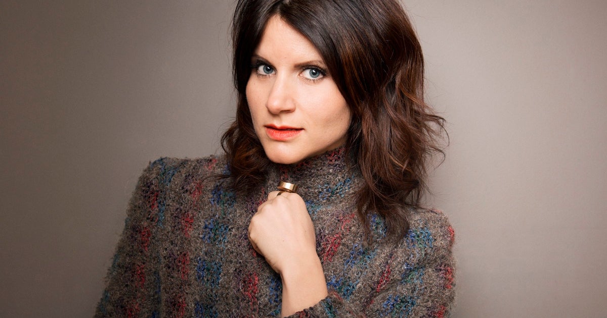 4 Comedian Lifehacks With ‘Hack My Life’ Co-host Brooke Van Poppelen ...