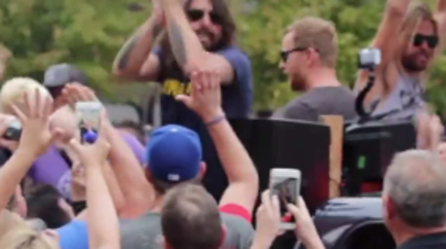 Watch Foo Fighters Rickroll Westboro Baptist Church