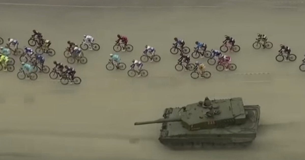 What Happens When A Tank Crashes A Bike Race | HuffPost Weird News