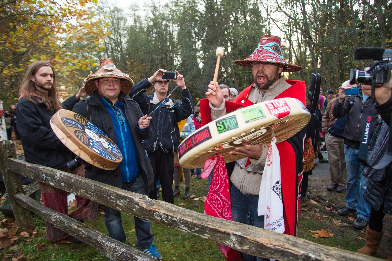 <p>A rally against the proposed Kinder Morgan oil pipeline on Burnaby Mountain in British Columbia, Canada.</p>