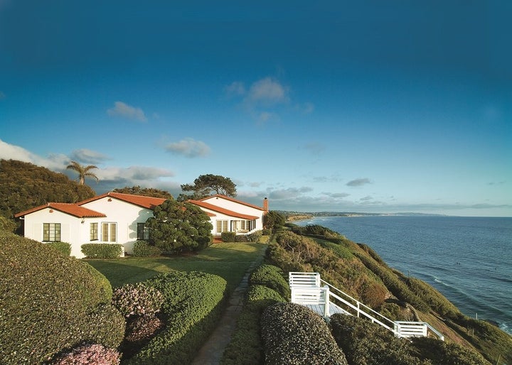 The Self-Realization Fellowship Hermitage in Encinitas, California was a surprise gift to Paramahansa Yogananda from his disc