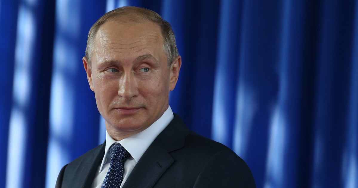 Ukrainian Statue Portrays Putin As Dobby The HouseElf HuffPost Life