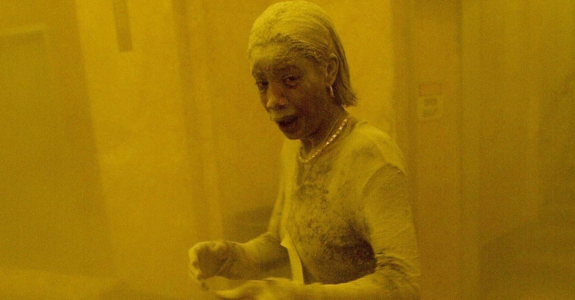 9/11 Survivor Captured In Iconic Photo Dies Of Cancer | HuffPost