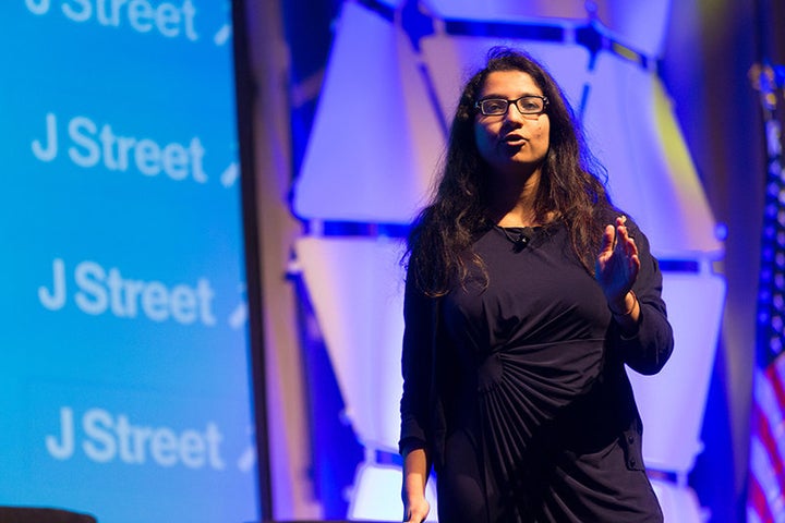 <span>Amna Farooqi speaks at the J Street National Conference in Washington, D.C., on March 22, 2015.</span>