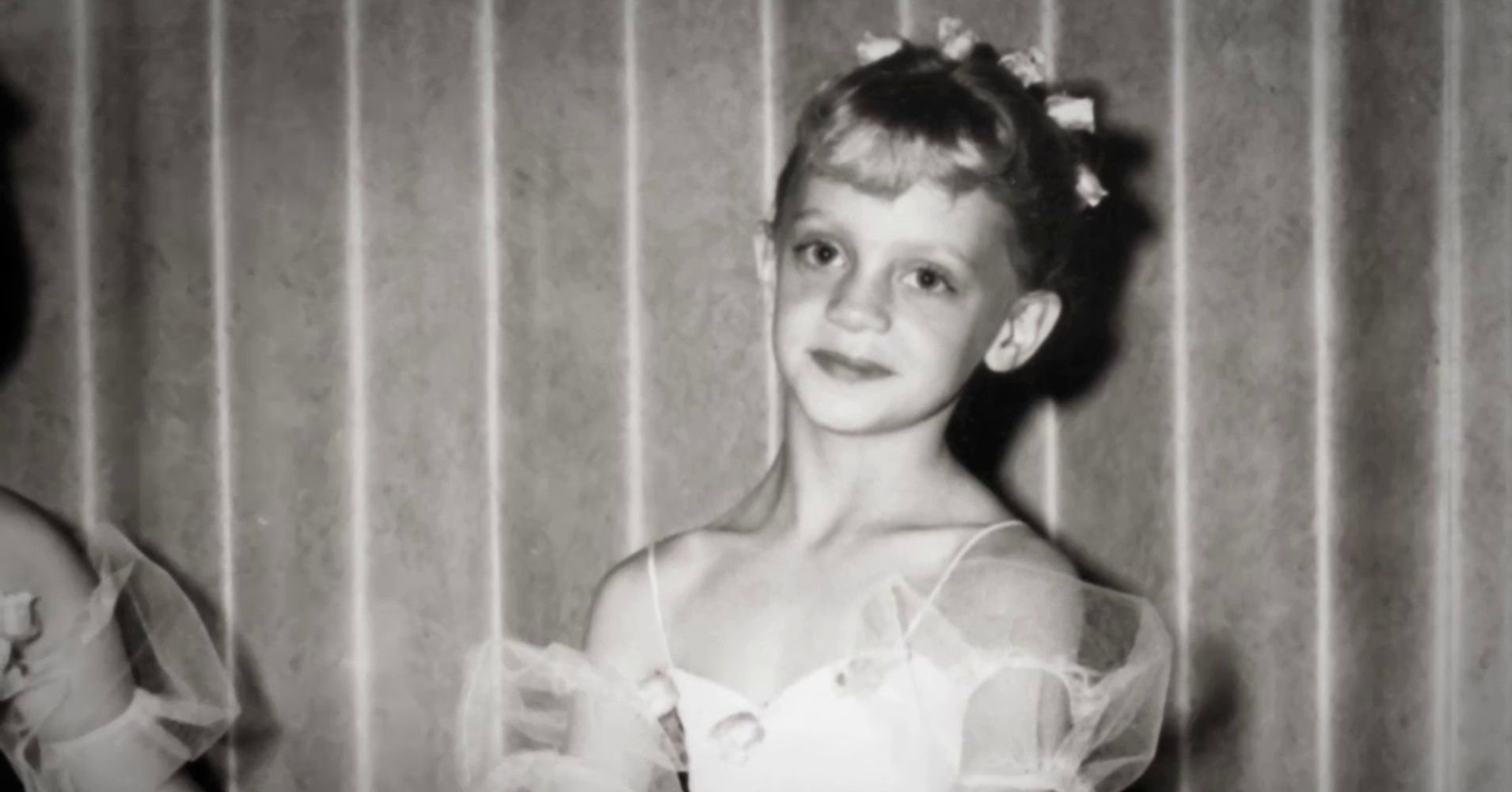 What A School Talent Show Taught Goldie Hawn About Perfection Huffpost 